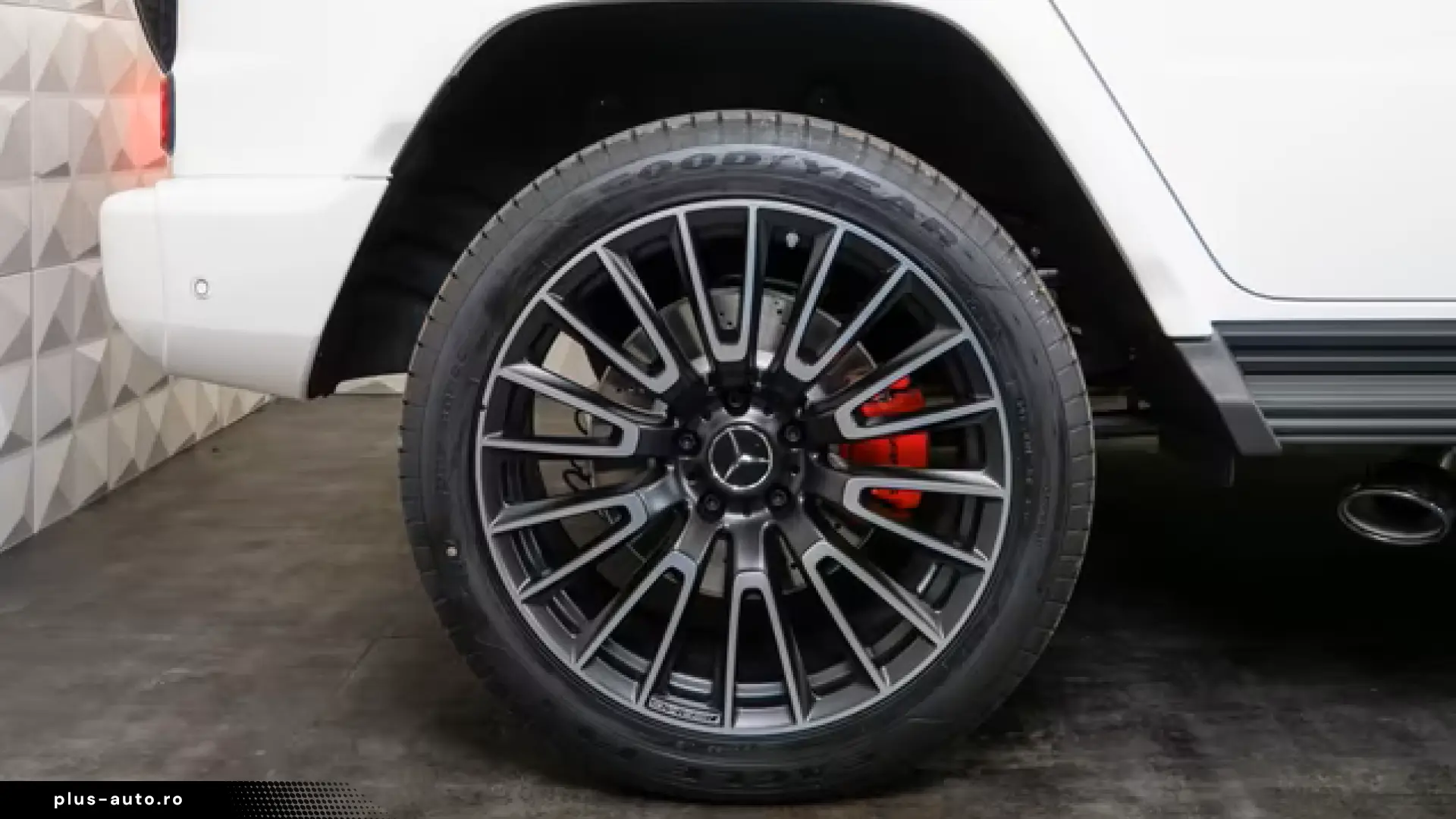 Mercedes-Benz G 63 AMG G63 AMG   A22