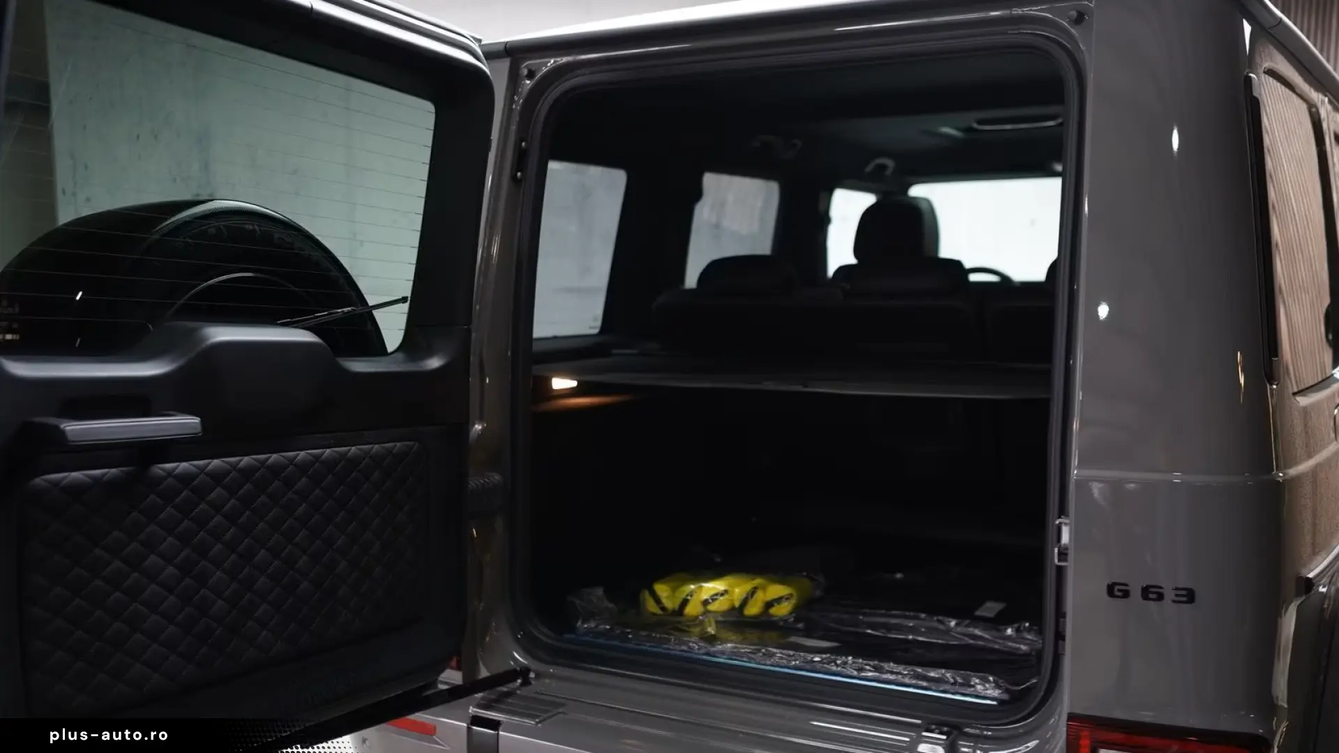 Mercedes-Benz G63 AMG   MY26   Superior   Night