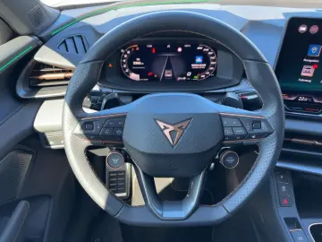 CUPRA Terramar VZ 2.0 TSI DSG 4DRIVE HUD PANO SENNHEIS