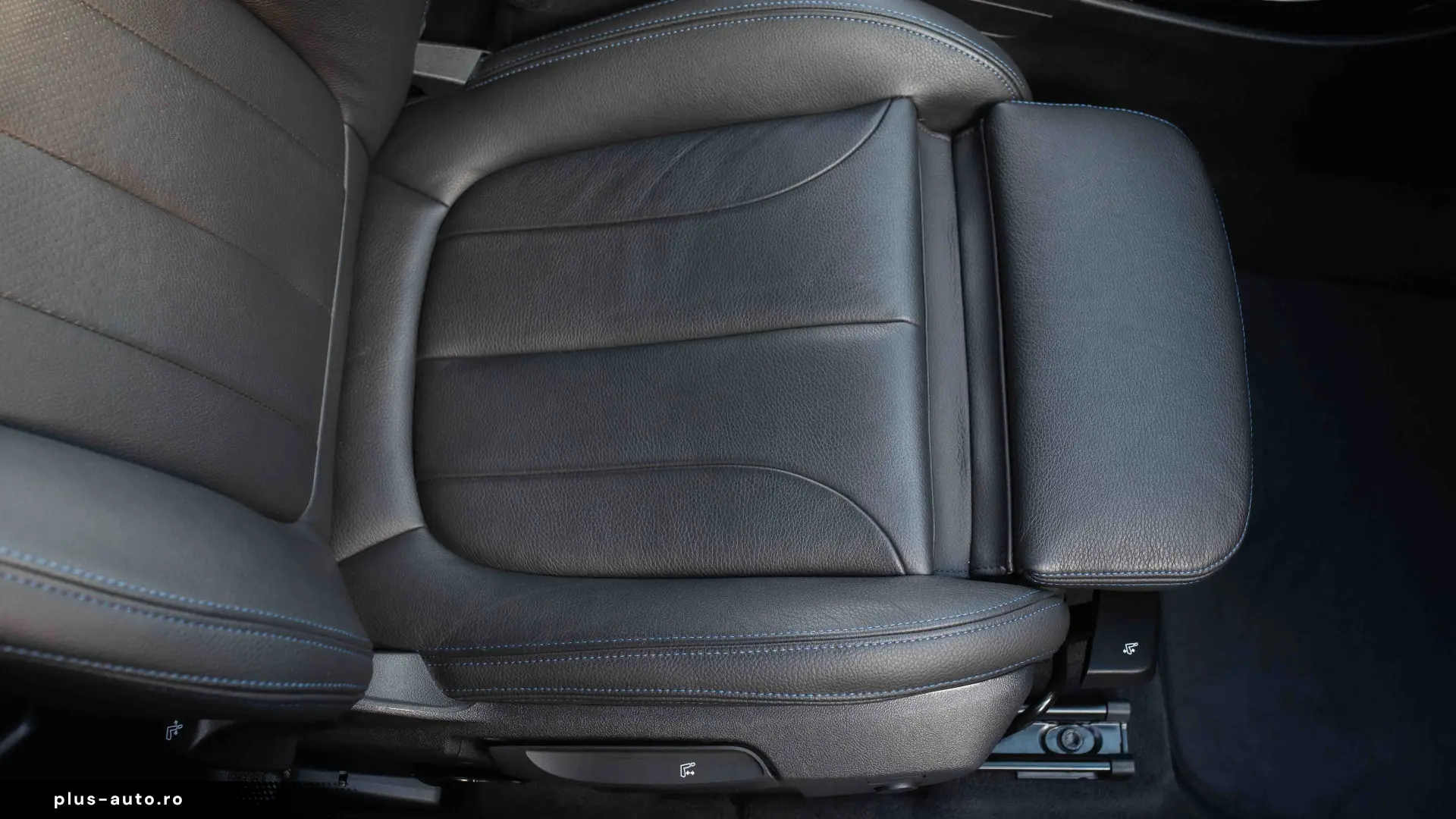 BMW X1 xDrive20i AT M Sport