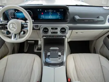 Mercedes-Benz G 63 A22 CARBON INT OLIVE MAGNO TV MY26