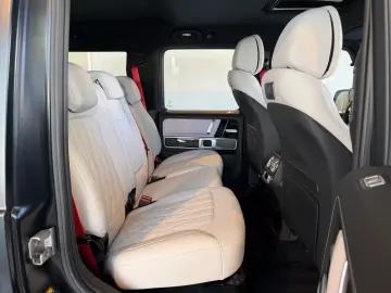Mercedes-Benz G 63 AMG 4x4² MANUFAKTUR NIGHT MAGNO FULL