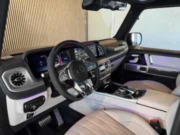 Mercedes-Benz G 63 AMG 4x4² MANUFAKTUR NIGHT MAGNO FULL