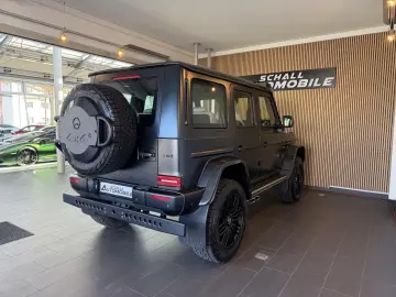 Mercedes-Benz G 63 AMG 4x4² MANUFAKTUR NIGHT MAGNO FULL