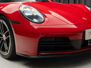 Porsche 911 - 992 Carrera PDK