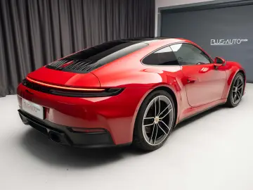 Porsche 911 - 992 Carrera PDK