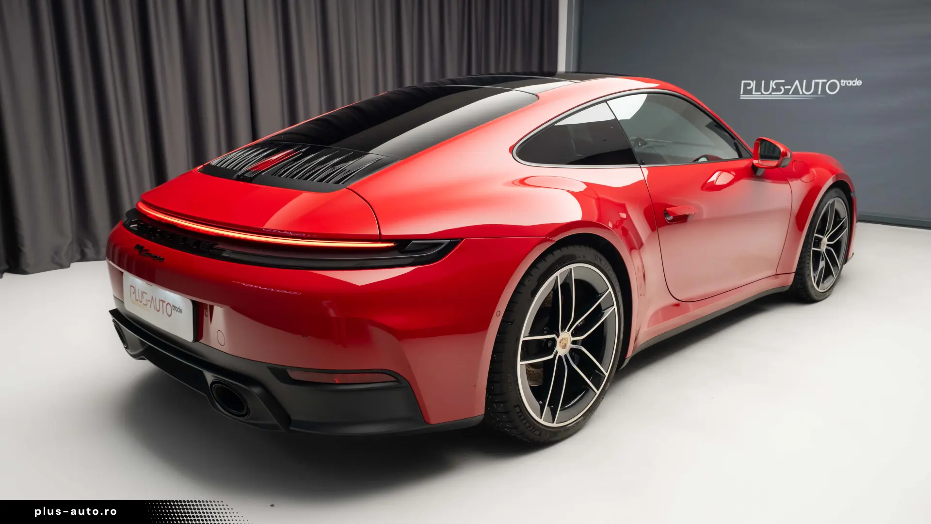 Porsche 911 - 992 Carrera PDK