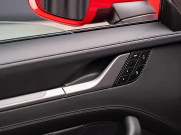 Porsche 911 - 992 Carrera PDK
