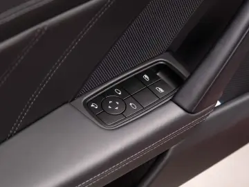 Porsche 911 - 992 Carrera PDK