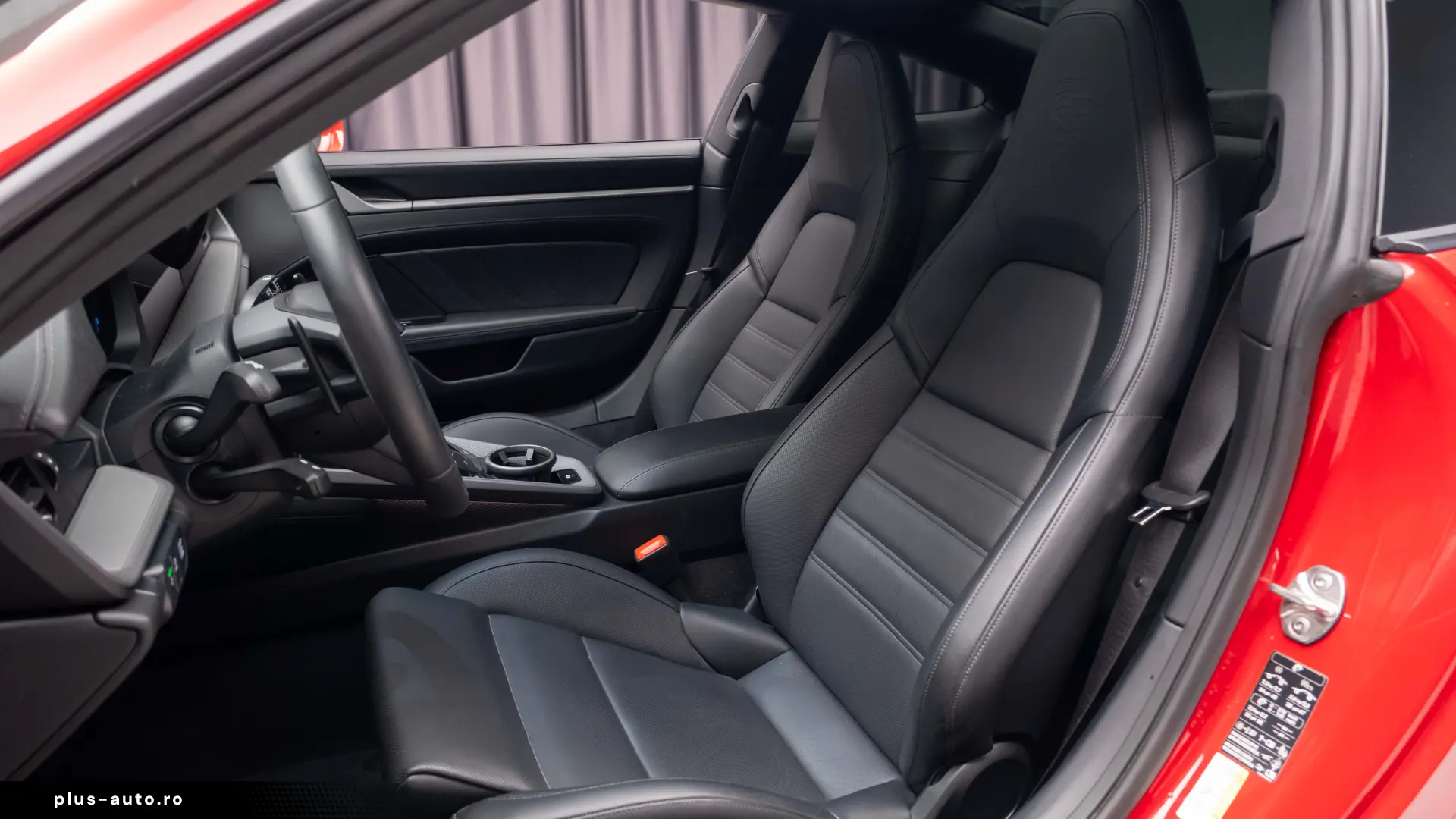 Porsche 911 - 992 Carrera PDK