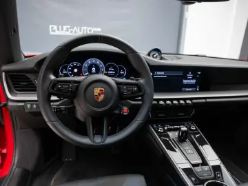 Porsche 911 - 992 Carrera PDK