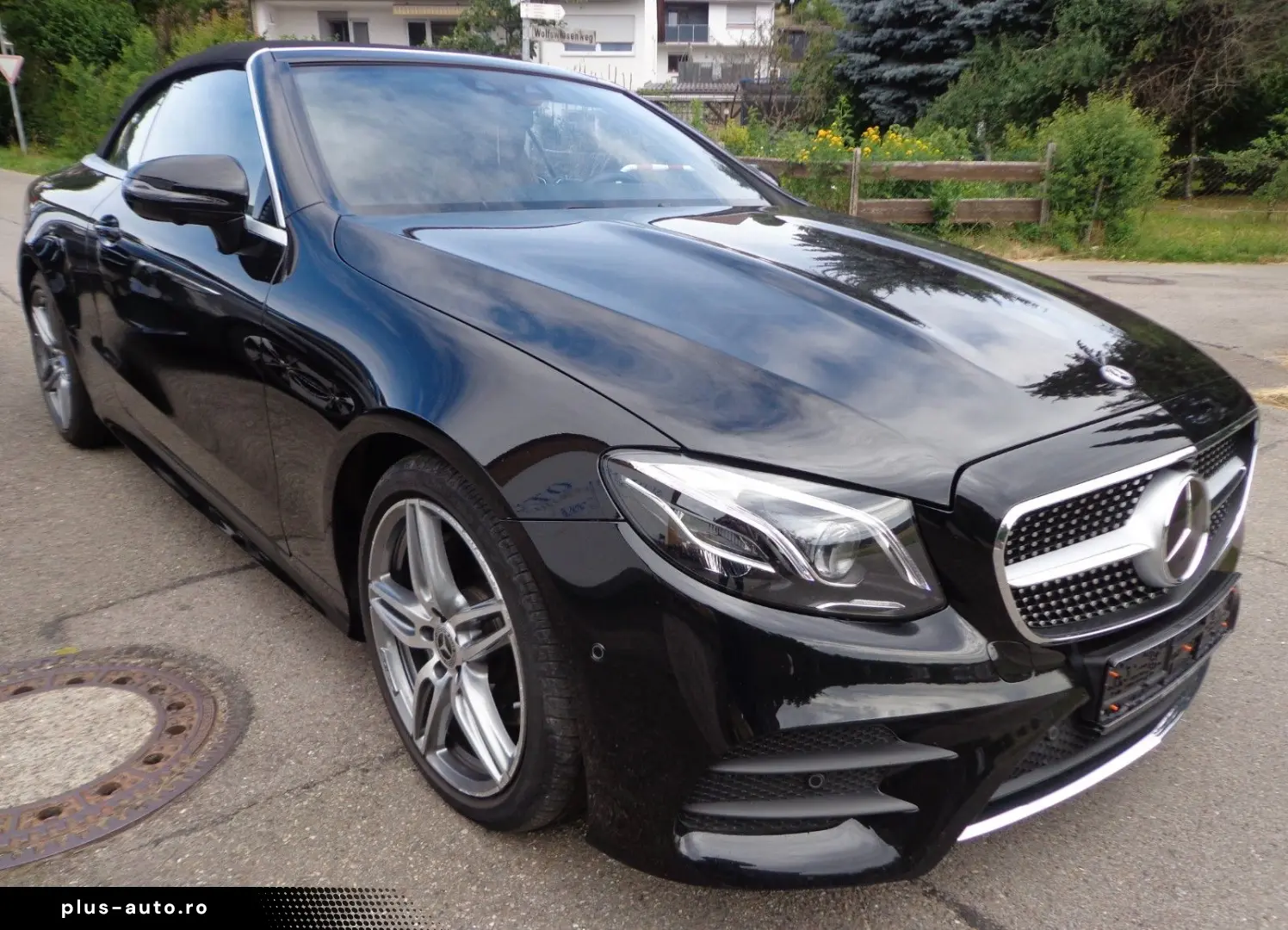 MERCEDES-BENZ E 300d AMG Distr Com 360