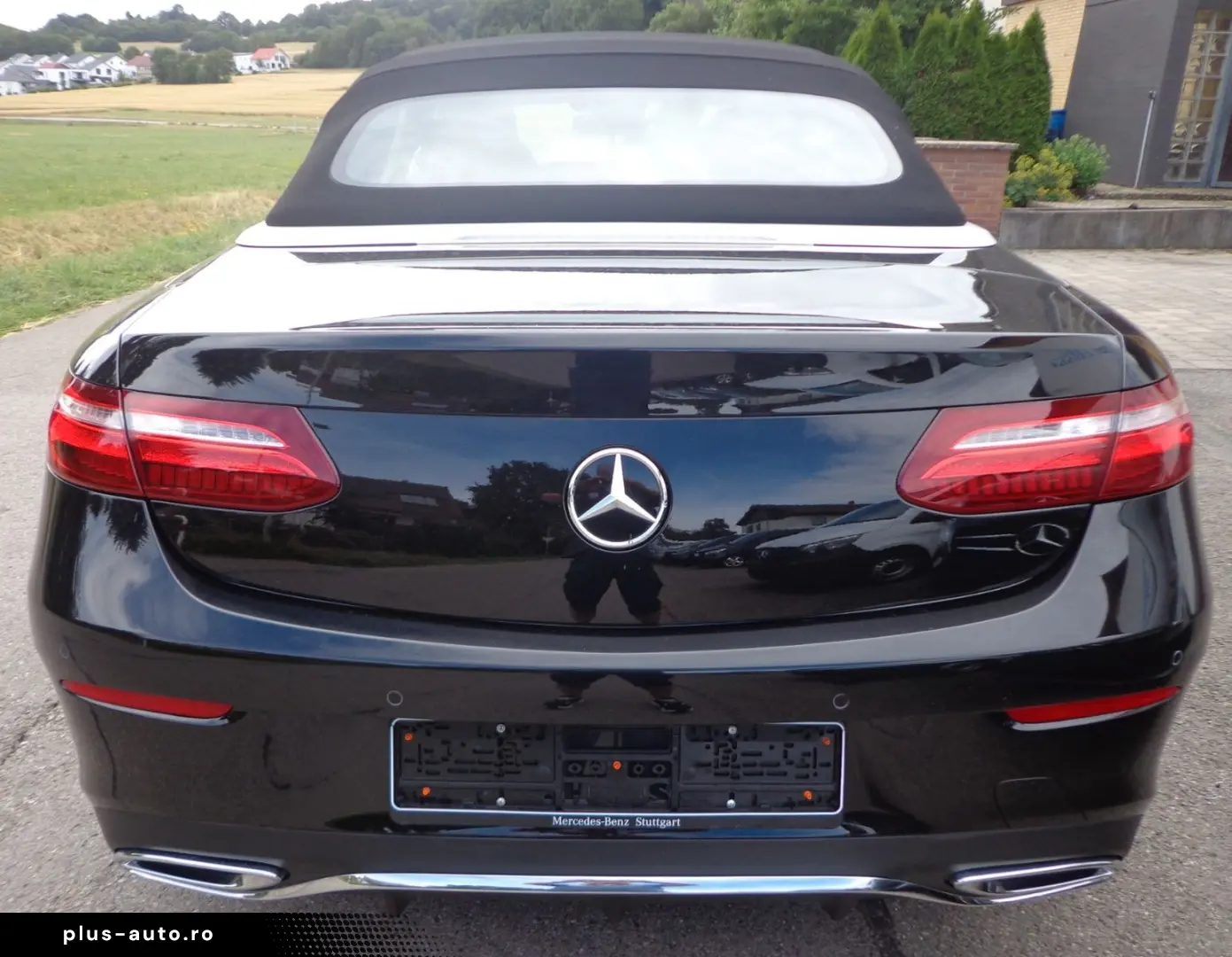 MERCEDES-BENZ E 300d AMG Distr Com 360