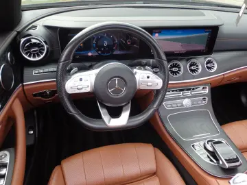 MERCEDES-BENZ E 300d AMG Distr Com 360