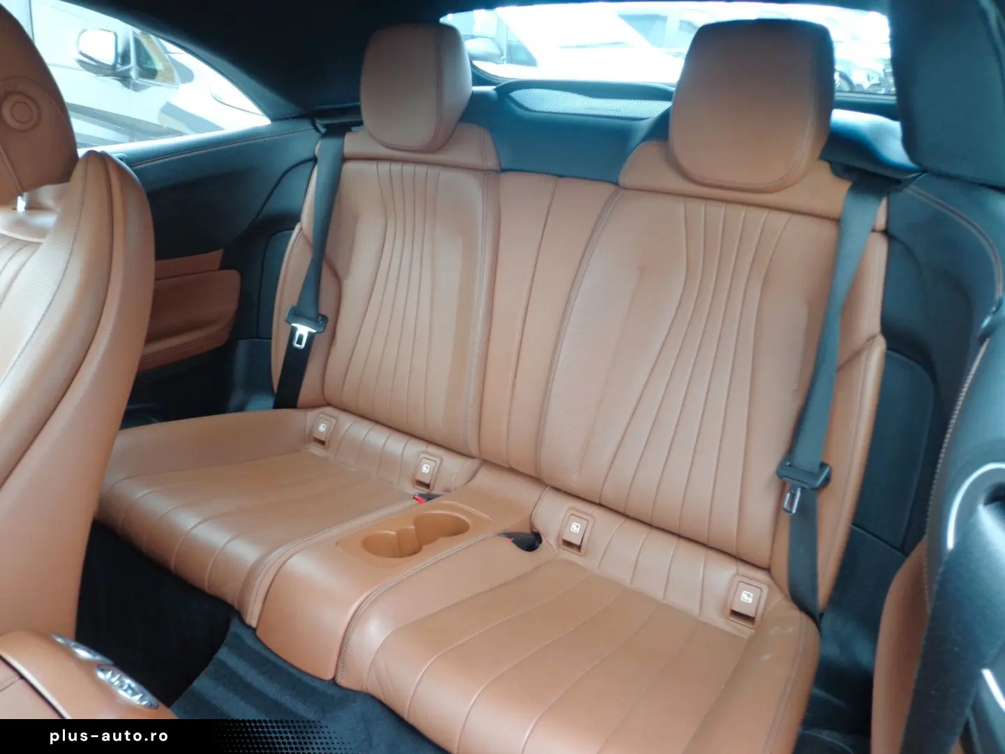 MERCEDES-BENZ E 300d AMG Distr Com 360