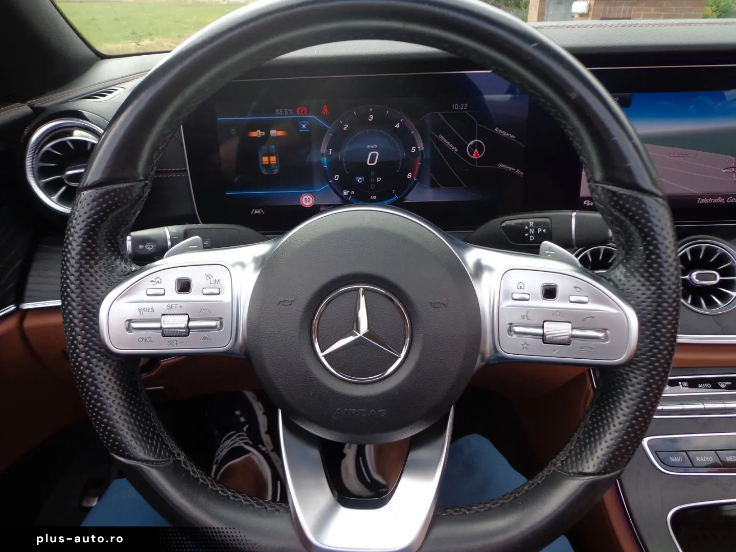 MERCEDES-BENZ E 300d AMG Distr Com 360