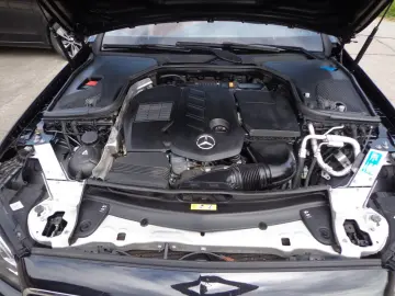 MERCEDES-BENZ E 300d AMG Distr Com 360