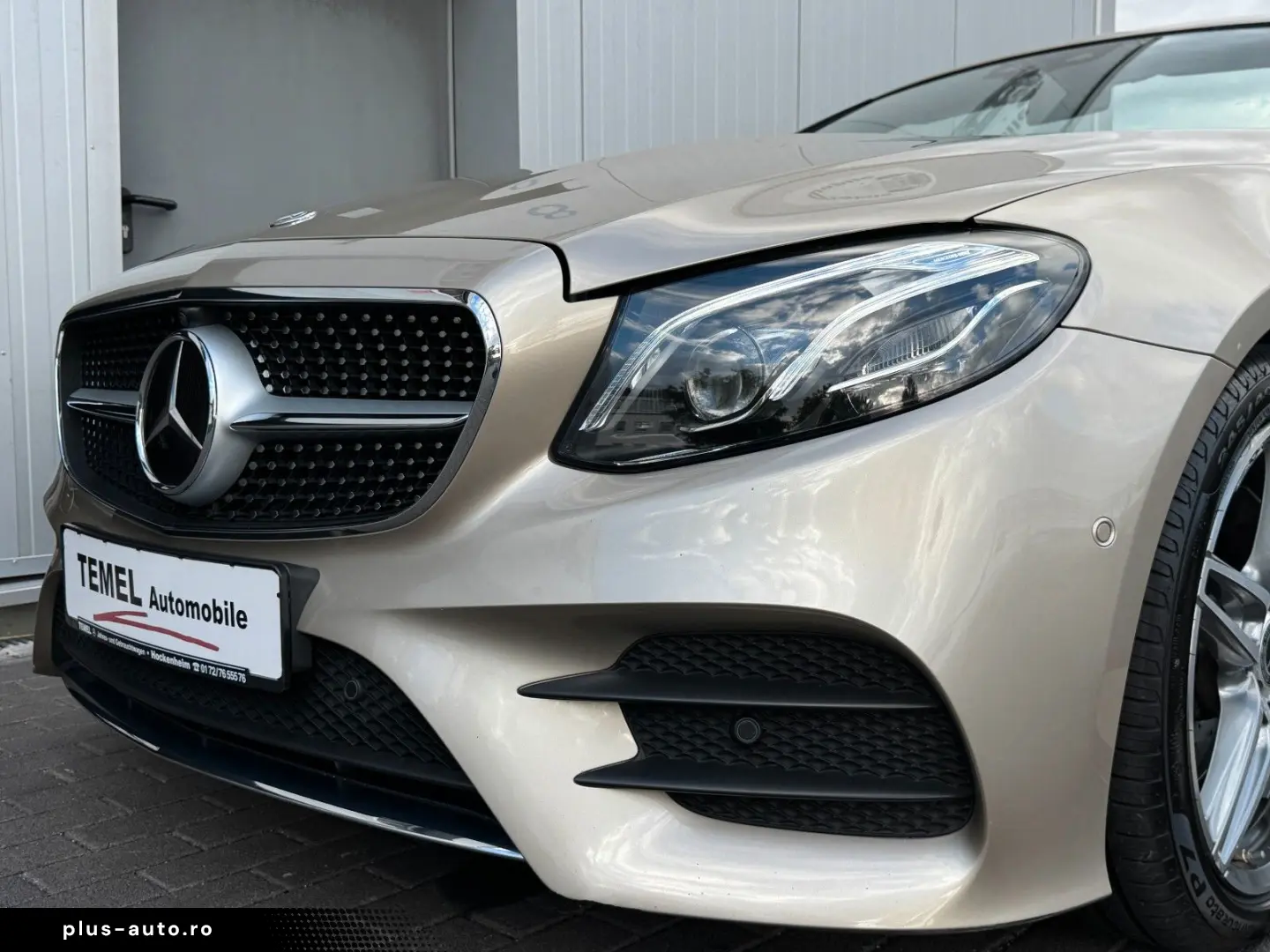 MERCEDES-BENZ E 220d AMG .WIDESCREEN NAPPA DIST BURMESTER