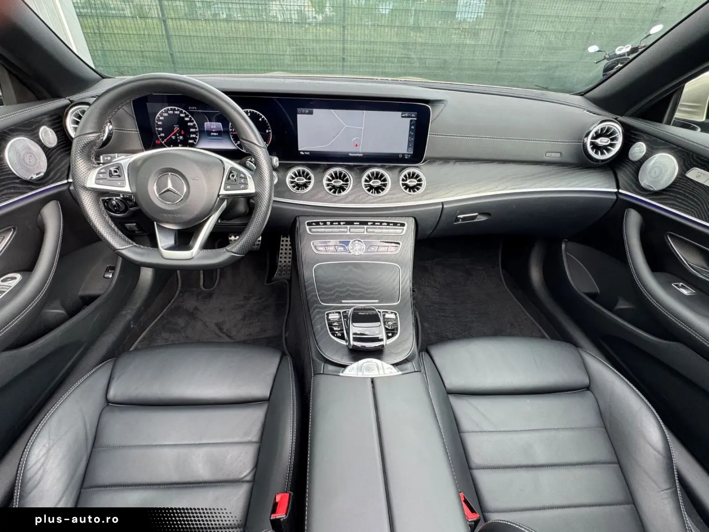 MERCEDES-BENZ E 220d AMG .WIDESCREEN NAPPA DIST BURMESTER