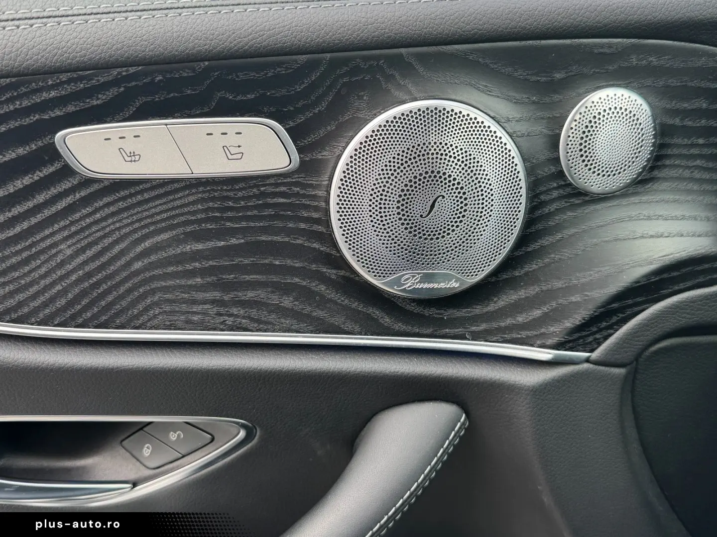 MERCEDES-BENZ E 220d AMG .WIDESCREEN NAPPA DIST BURMESTER