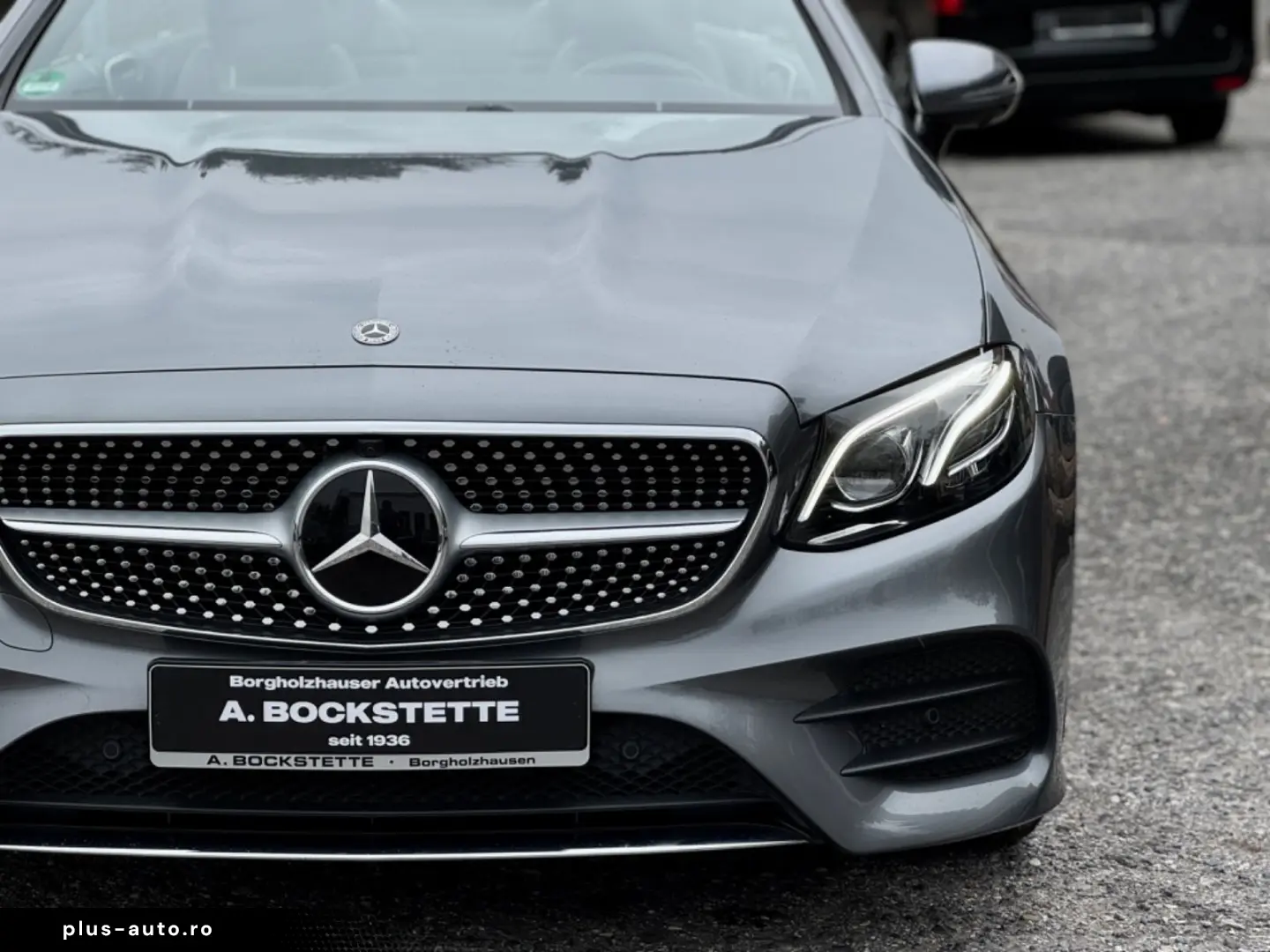 MERCEDES-BENZ E 300 Cabrio  AMG MULTIBEAM 360