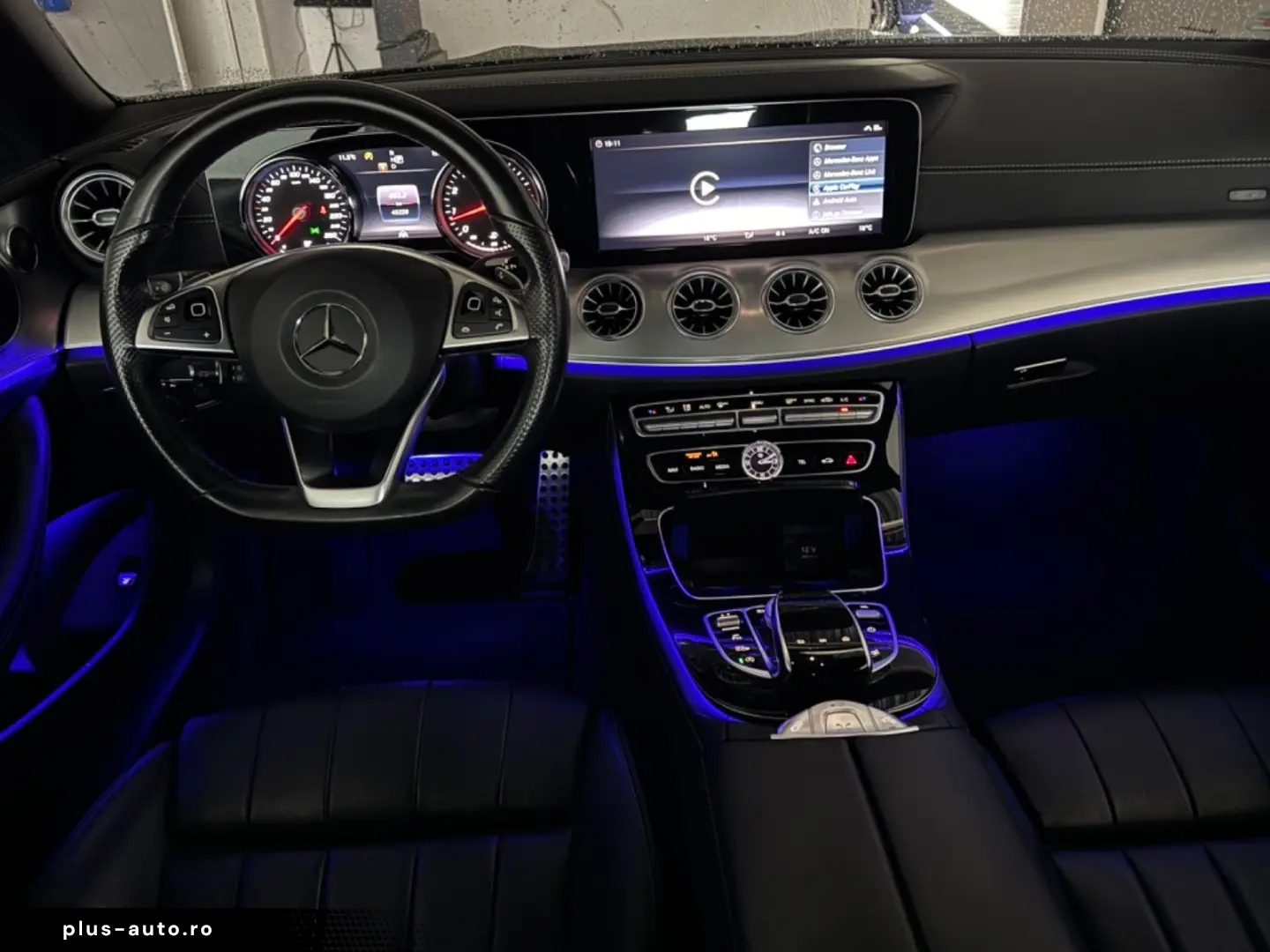MERCEDES-BENZ E 300 Cabrio  AMG MULTIBEAM 360