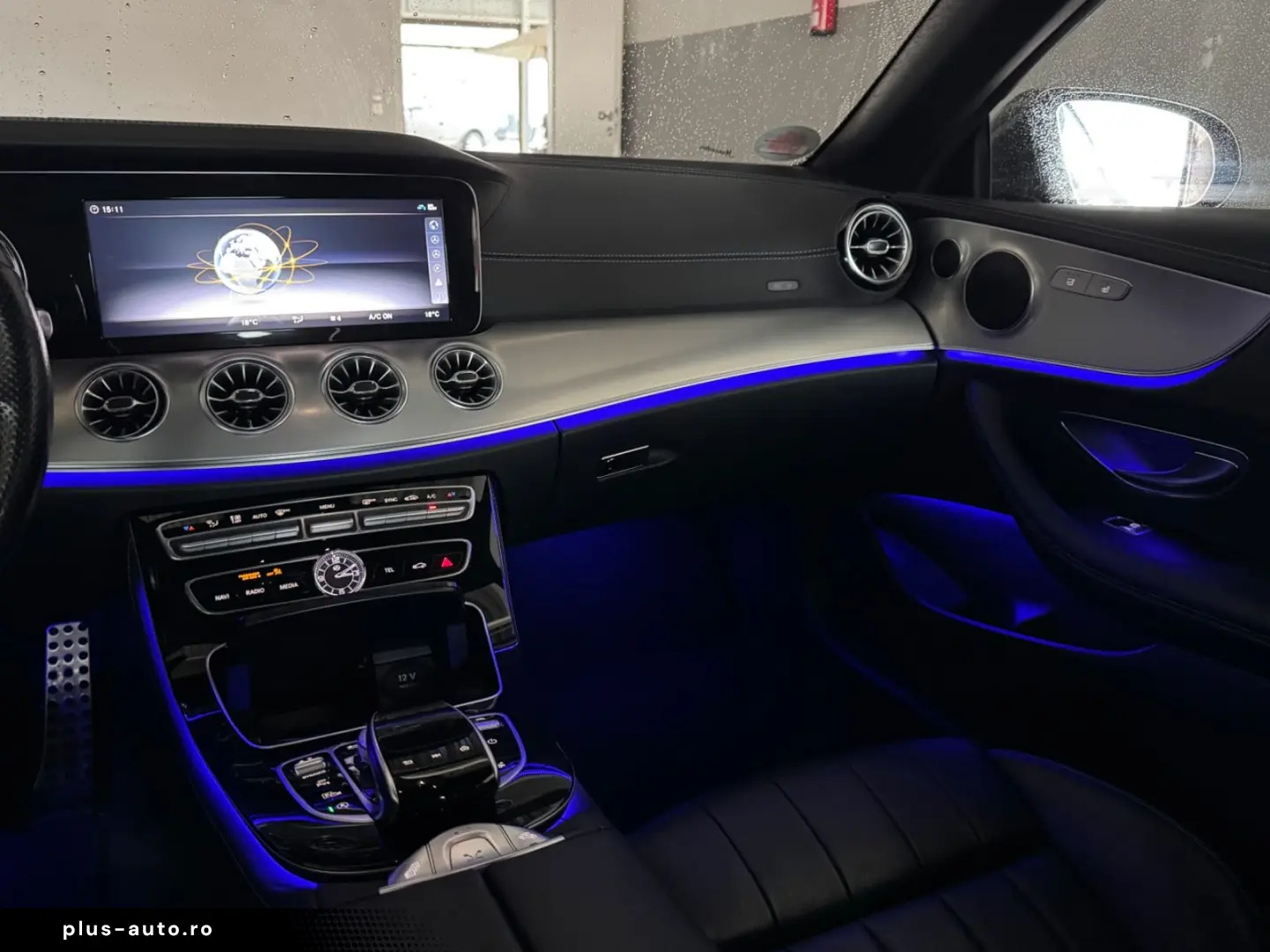 MERCEDES-BENZ E 300 Cabrio  AMG MULTIBEAM 360