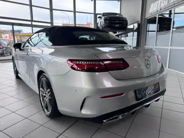 MERCEDES-BENZ E 300d Cabrio  AMG LED AHK Multibeam