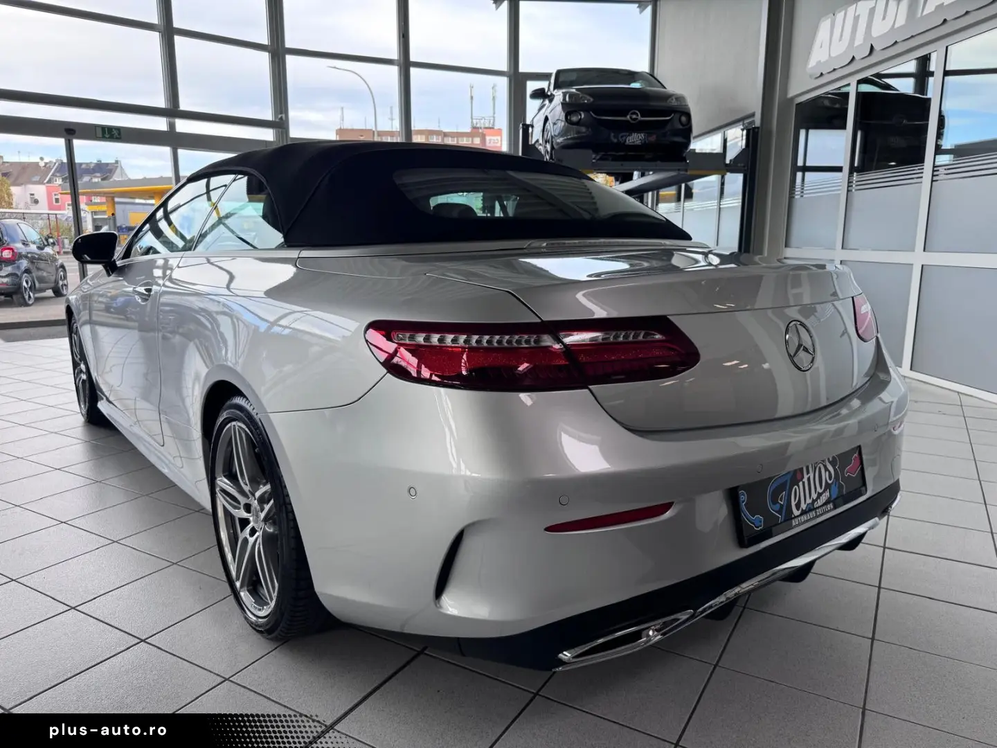 MERCEDES-BENZ E 300d Cabrio  AMG LED AHK Multibeam