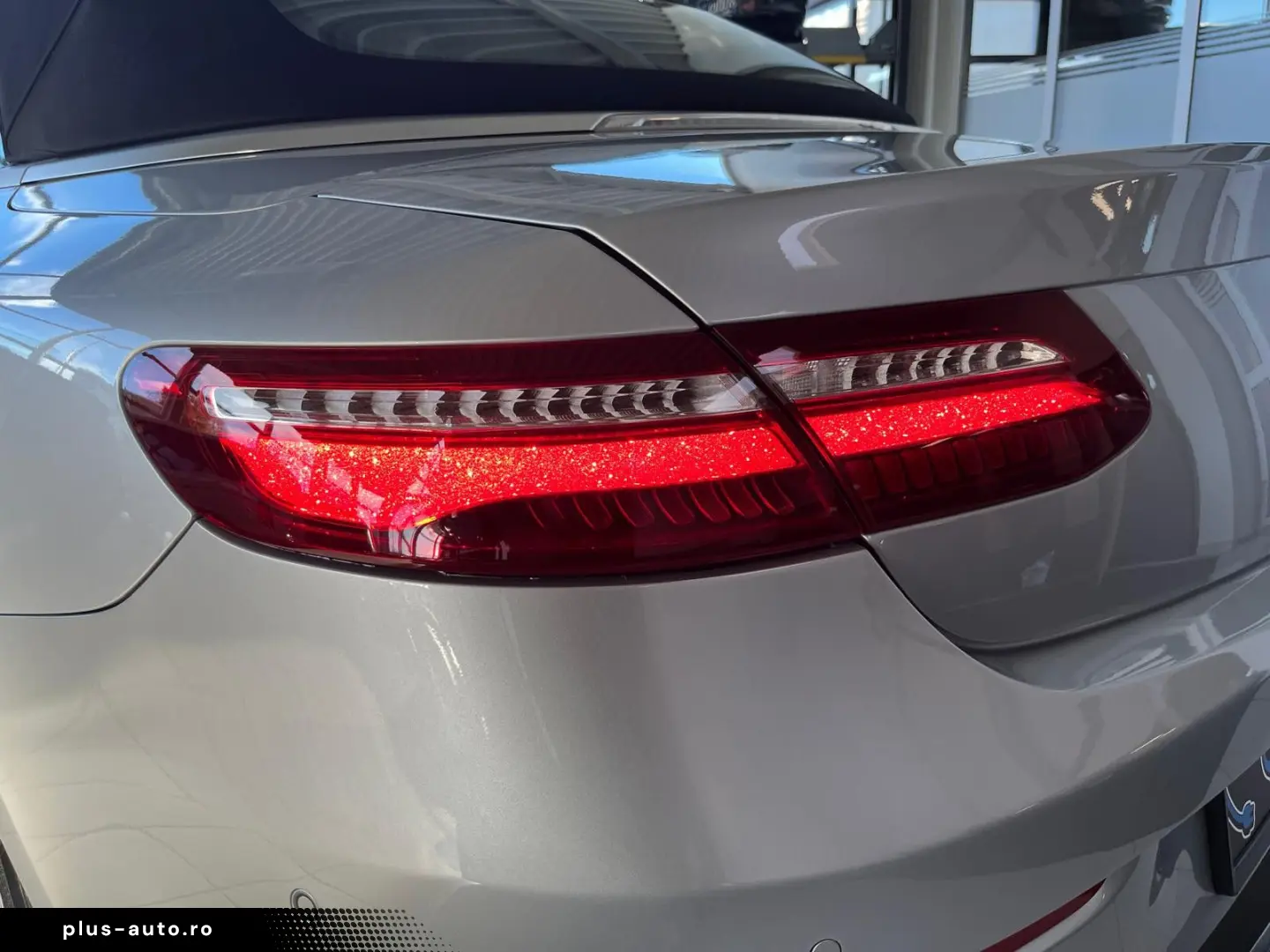 MERCEDES-BENZ E 300d Cabrio  AMG LED AHK Multibeam