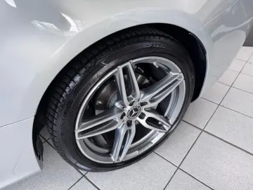MERCEDES-BENZ E 300d Cabrio  AMG LED AHK Multibeam