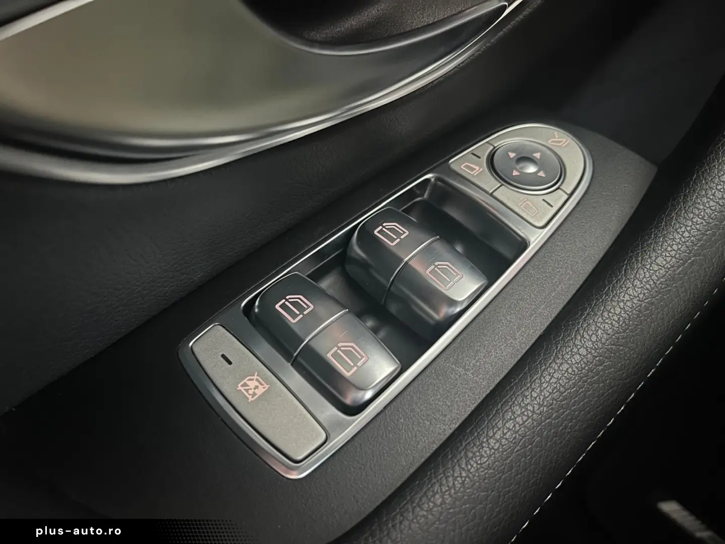 MERCEDES-BENZ E 300d Cabrio  AMG LED AHK Multibeam