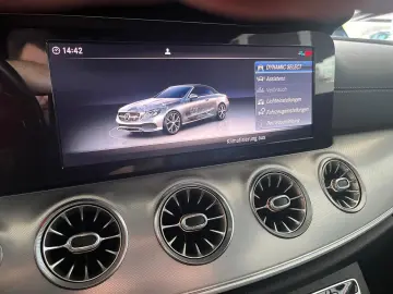 MERCEDES-BENZ E 300d Cabrio  AMG LED AHK Multibeam