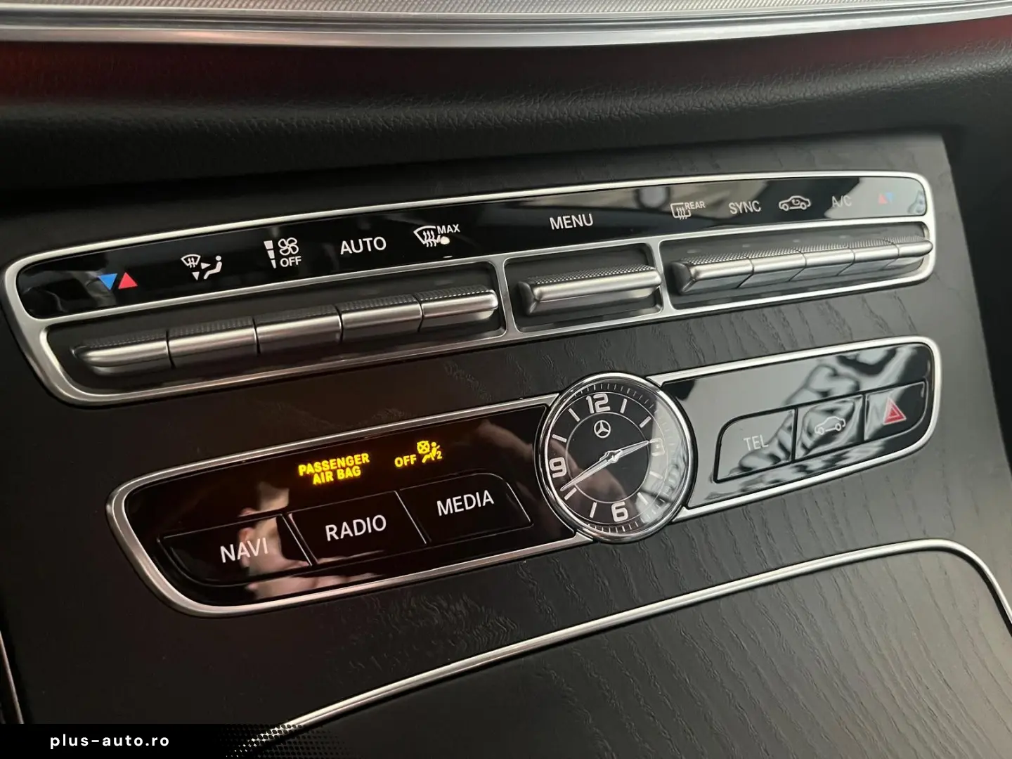 MERCEDES-BENZ E 300d Cabrio  AMG LED AHK Multibeam