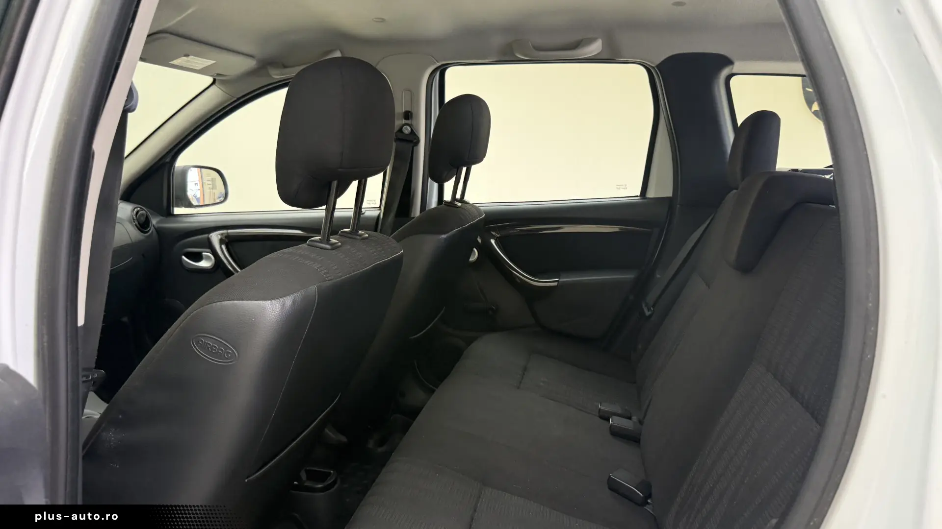 DACIA Duster 2009 — imagine 8