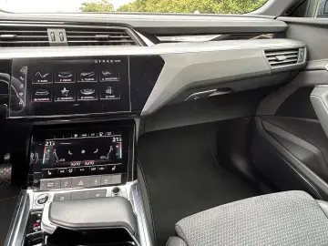 AUDI e-tron 50 quattro S line NP 95T¤