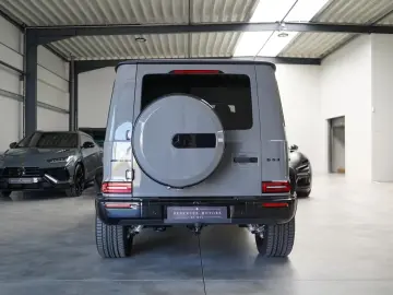Mercedes-Benz G63AMG CARBON SUPERIOR PERFORMANCE FULL CAR