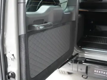 Mercedes-Benz G63AMG CARBON SUPERIOR PERFORMANCE FULL CAR