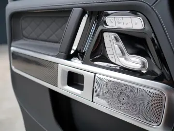 Mercedes-Benz G63AMG CARBON SUPERIOR PERFORMANCE FULL CAR