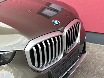 BMW X5 40i xDRIVE LCI FACELIFT 381PS LEDER 1HAND TOP