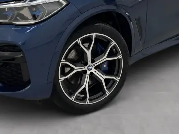 BMW X5 xDrive40i M Sport Standheizung Massage AHK