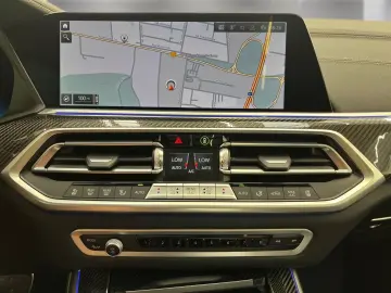 BMW X5 xDrive40i M Sport Standheizung Massage AHK