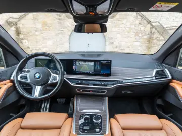 BMW X5 50e xDrive M SPORT PANO LUFT KAM MASSAGE HIFI