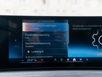 BMW X5 50e xDrive M SPORT PANO LUFT KAM MASSAGE HIFI