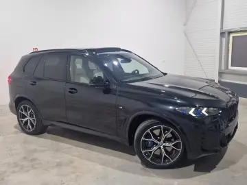 BMW X5 50e M-SPORTPRO SKYLOUNGE MASSAGE