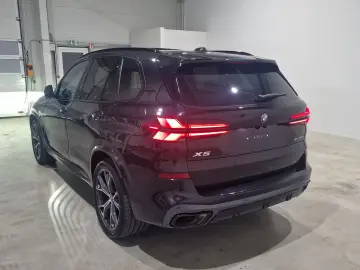 BMW X5 50e M-SPORTPRO SKYLOUNGE MASSAGE