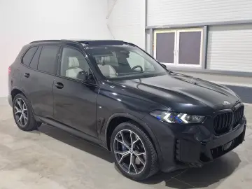 BMW X5 50e M-SPORTPRO SKYLOUNGE MASSAGE