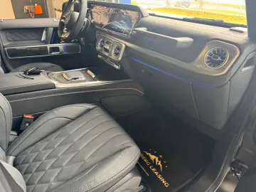 Mercedes-Benz G63AMG FULL CARBON ACTIVE RIDE A22 DVD WEBASTO