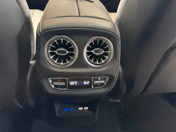 Mercedes-Benz G63AMG FULL CARBON ACTIVE RIDE A22 DVD WEBASTO