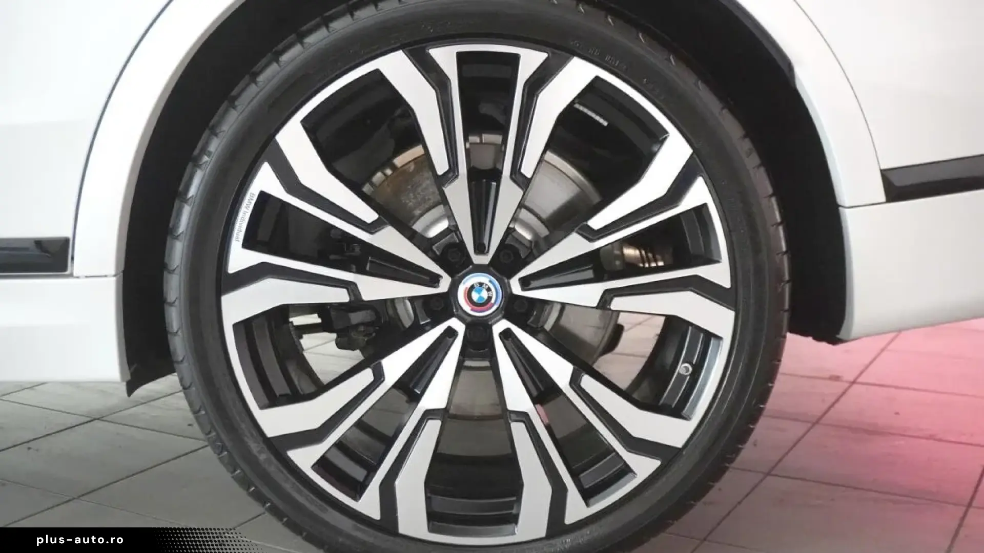 BMW X7 2023 — imagine 10